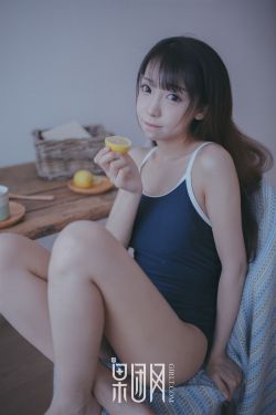 松峰莉璃